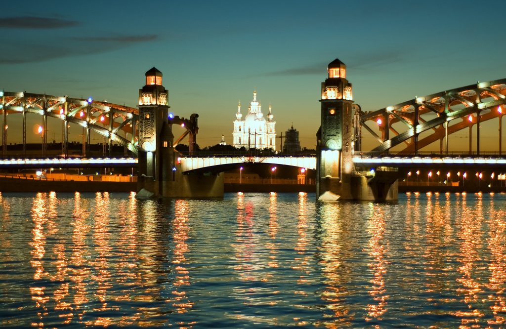 Санкт-Петербург. Мост Белых рыцарей на Неве
